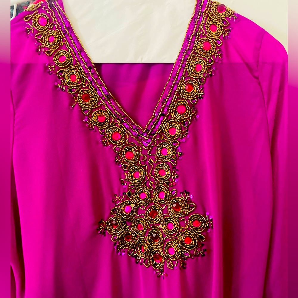Beautiful, sheer tunic top with gold jeweled embroidery. Size small/medium